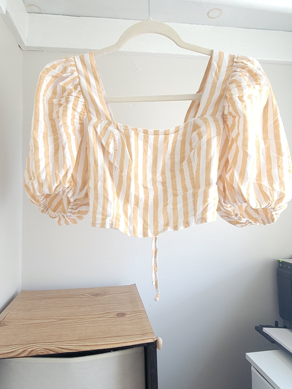 Striped Puff-Sleeve Crop Top — Yellow/White